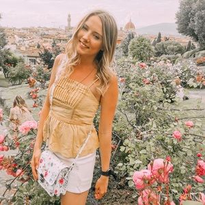 Meet your Posher, Megan